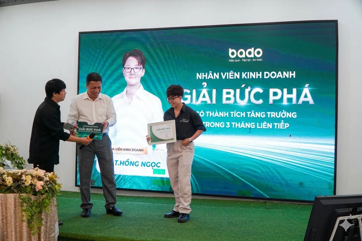 Trao thưởng xứng đáng